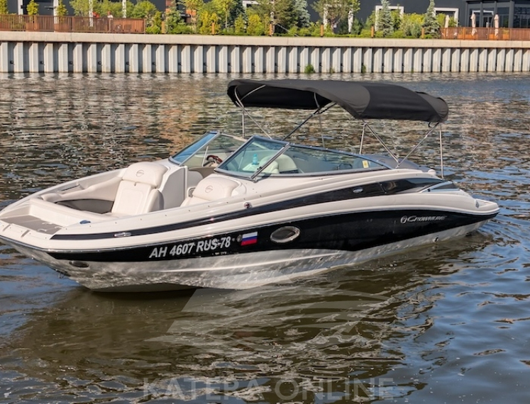 Катер Crownline E4